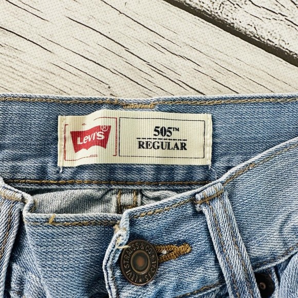 Womens Levis 505 Denim Light Wash Blue Jeans Red Tab Regular Fit Size 16 Slim - Picture 6 of 8